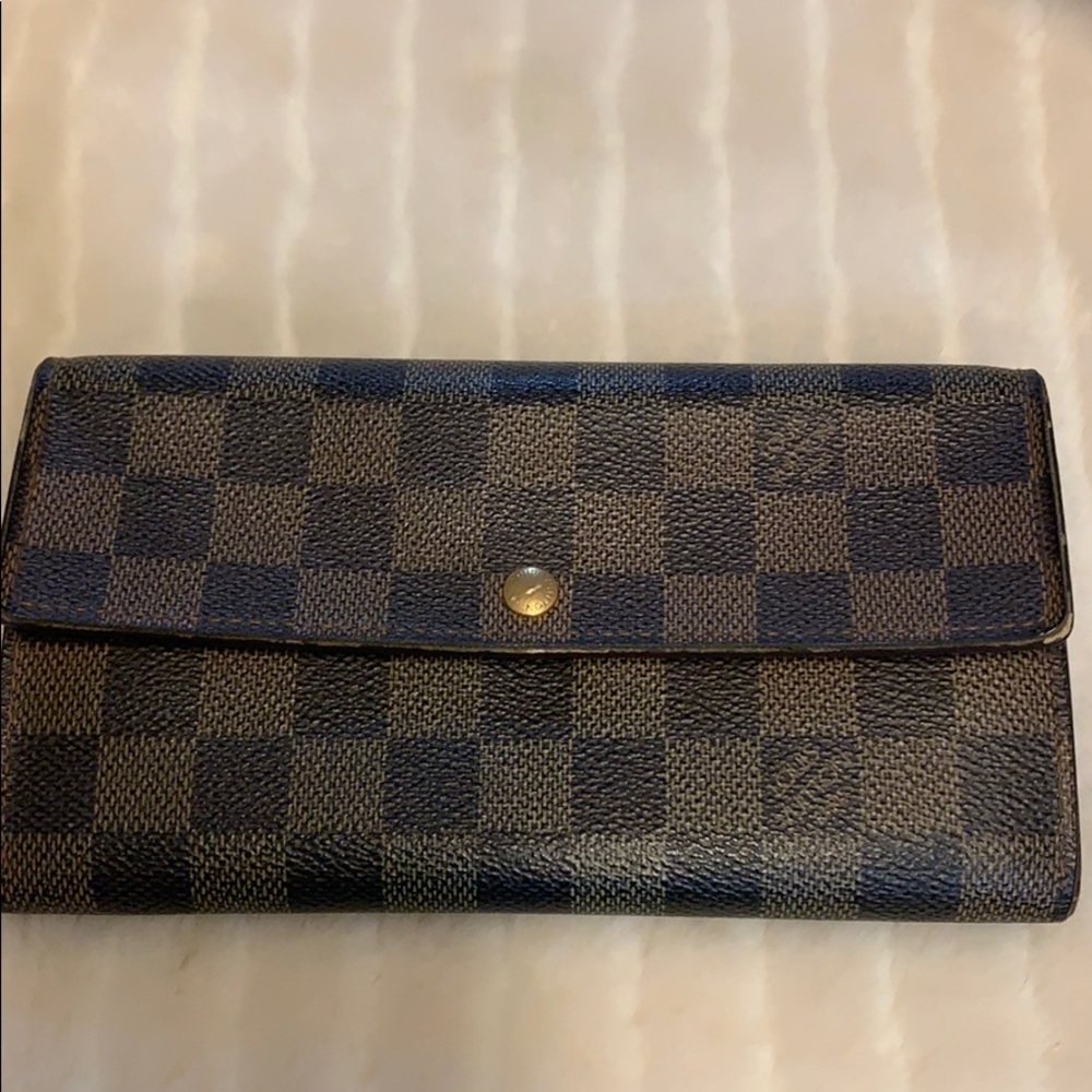 Louis Vuitton Brown Long Portefeuille Sara Wallet